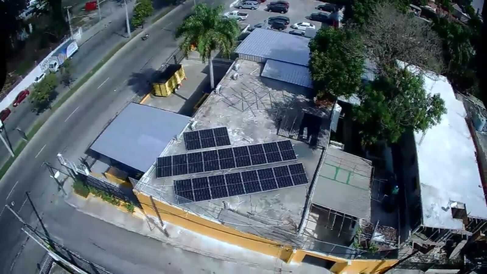 Instalación de Paneles Solares Fotovoltaico. Año 2021.