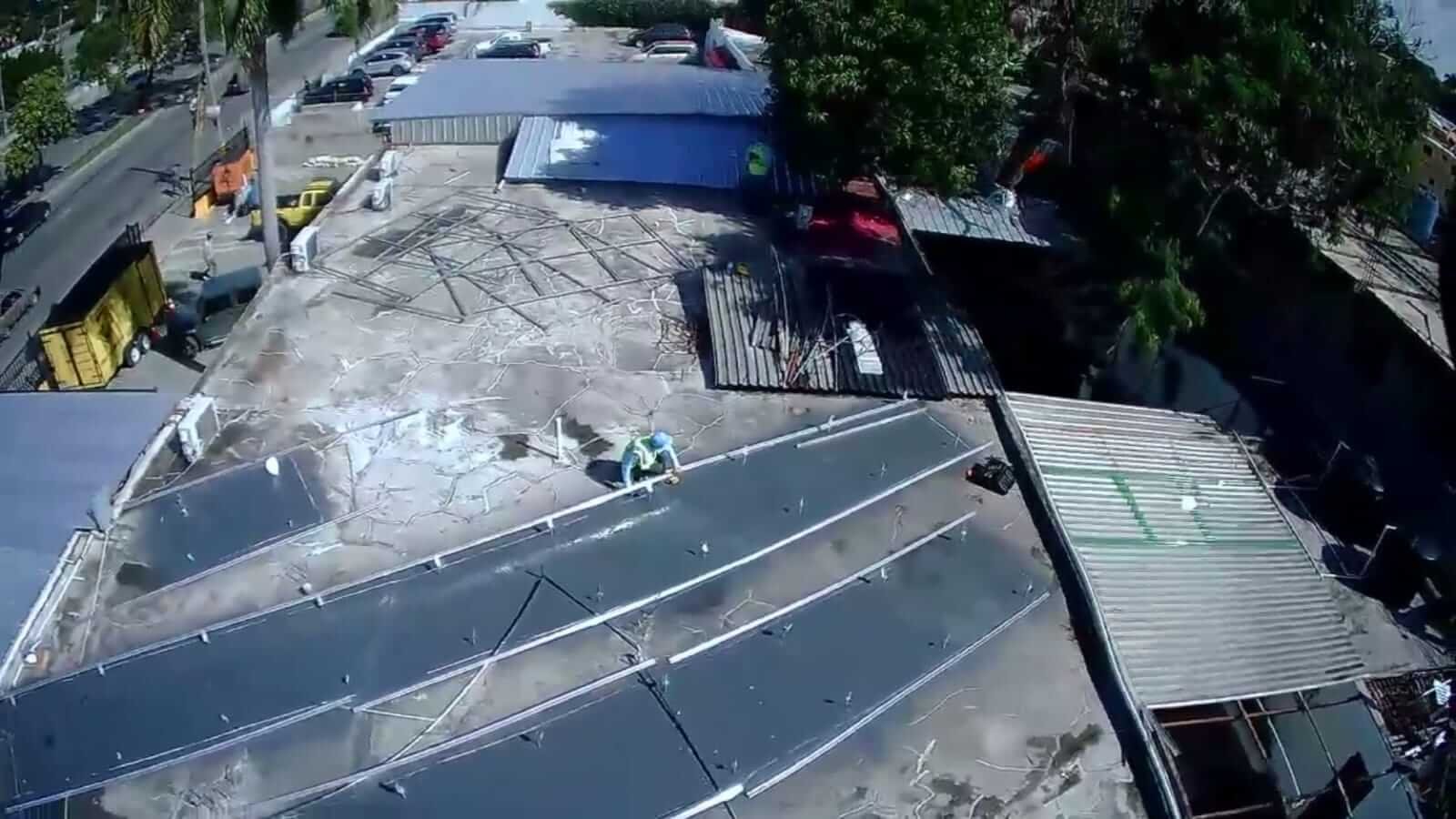 Instalación de Paneles Solares Fotovoltaico. Año 2021.