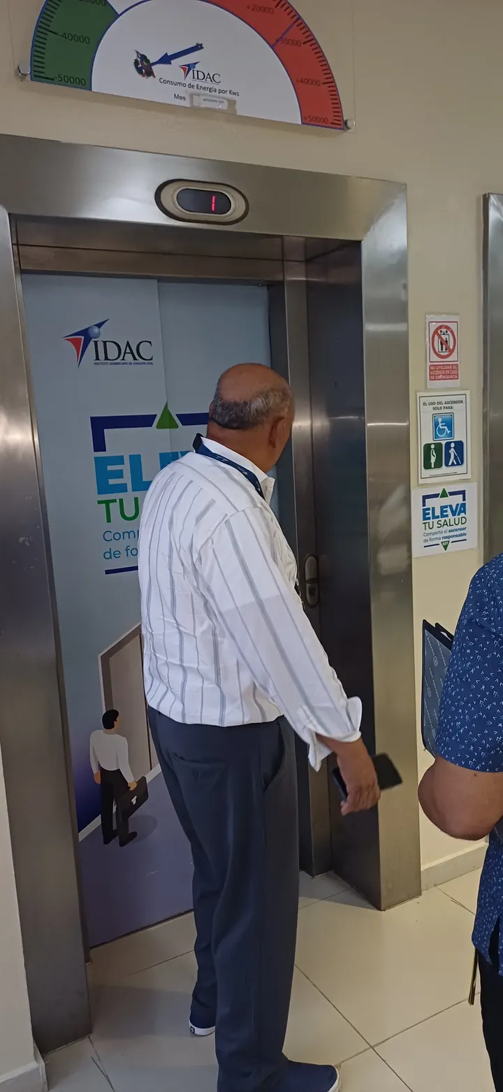 Mantenimiento de ascensores, IDAC, Aeropuerto Las Américas, Sun Star Investments